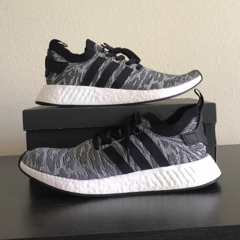 Adidas NMD_R2 PK
